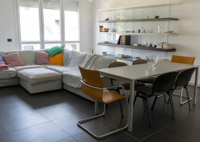 M&m Center - Modern Flat With Free Wifi - Rent Bike 아파트 *
