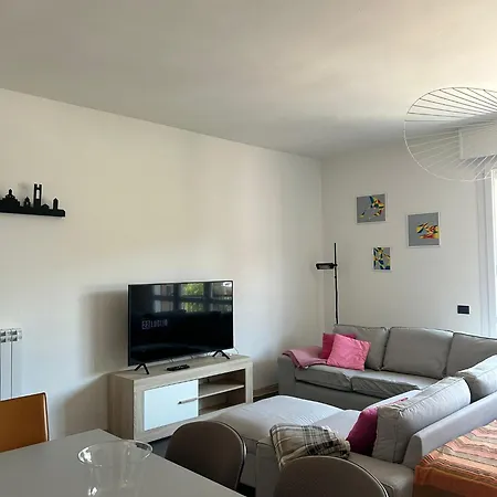 M&m Center - Modern Flat With Free Wifi-netflix And Welcome Italian Coffee Μπέργκαμο